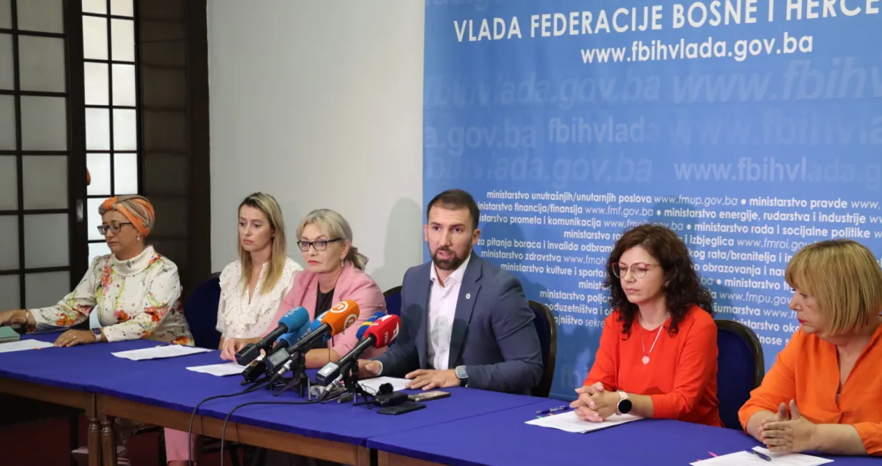 Adnan Delić, predstavnice sigurnih kuća u FBiH/Fmrsp