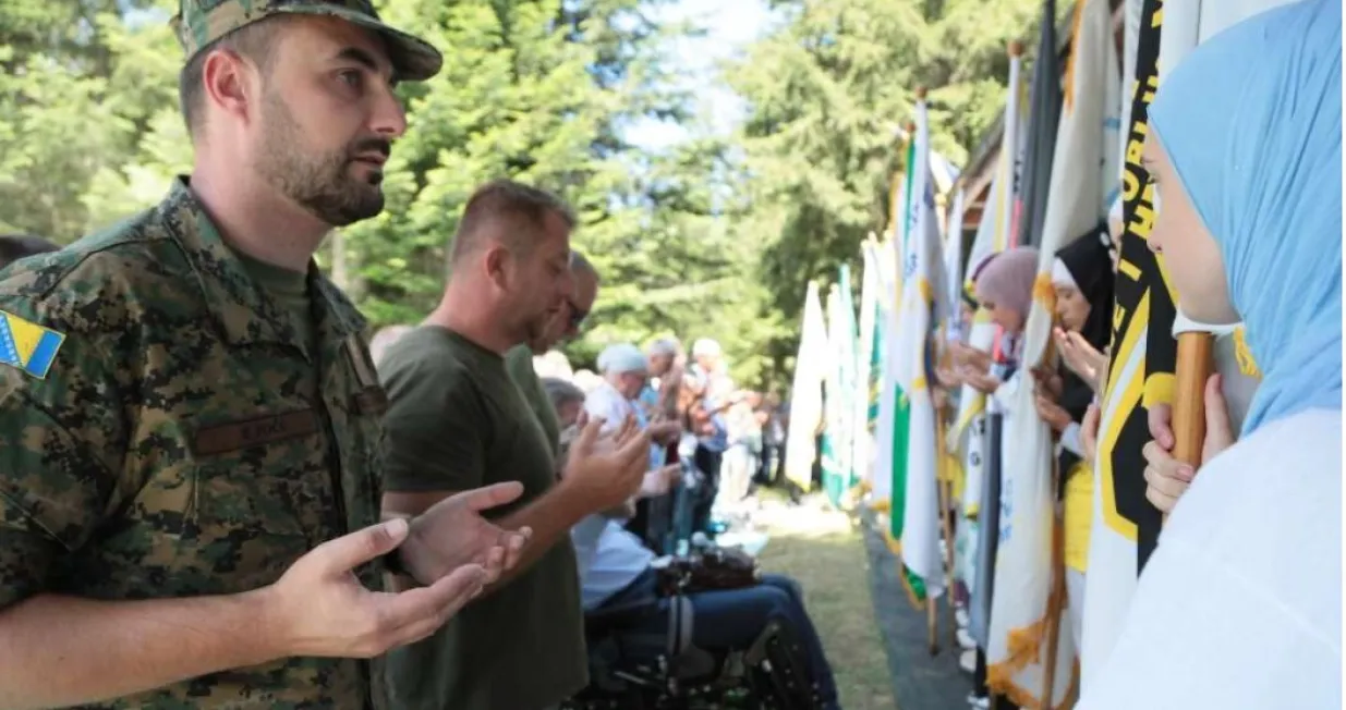 Dova za domovinu/Mina/