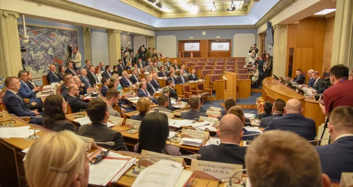 Vlada Crne Gore (CG)/Anadolija