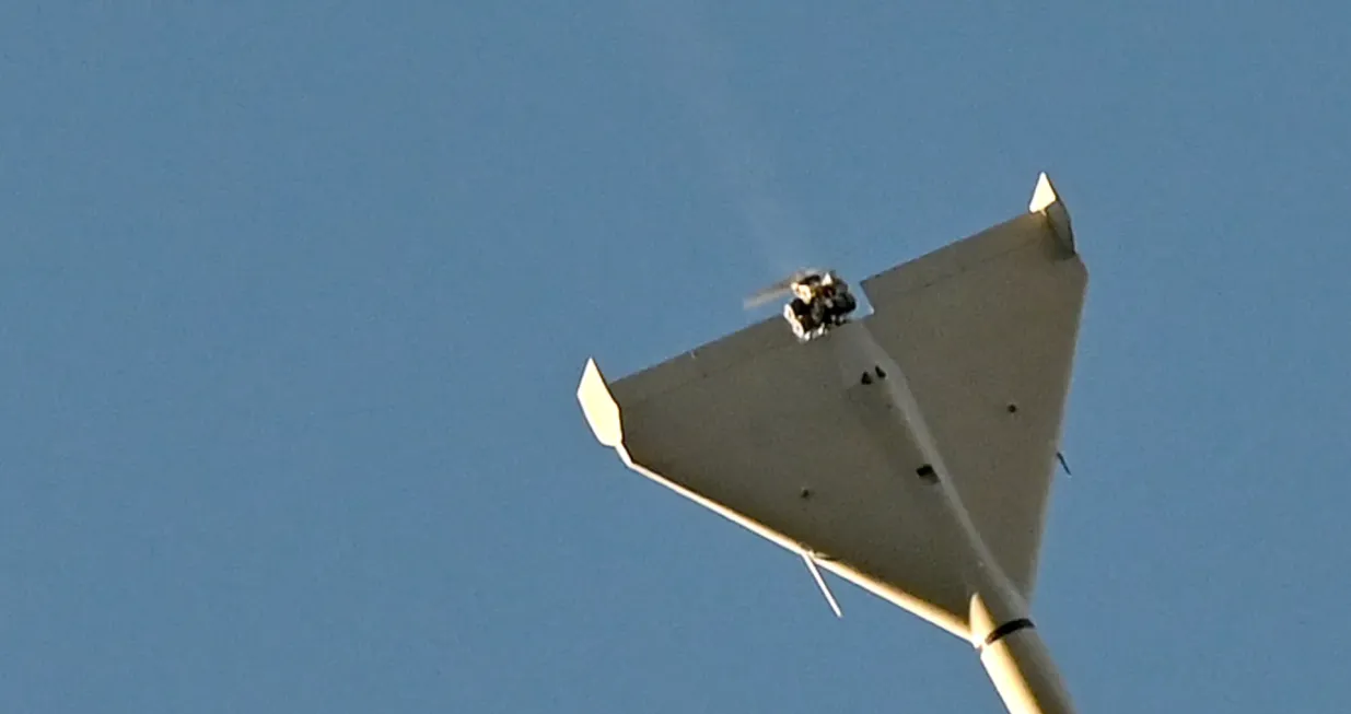 Shahed kamikaza dronovi dron/