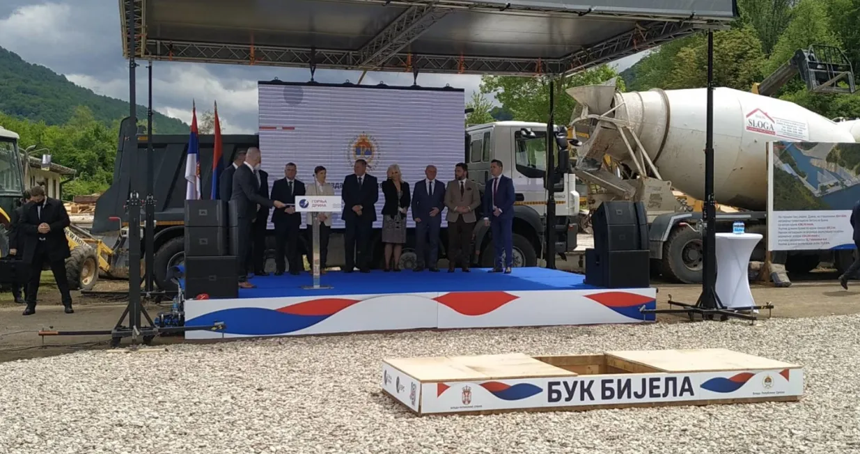 kamen - temeljac Buk bijela 2/