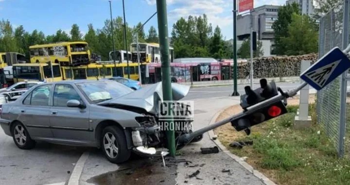 Veća &scaron;teta na vozilu/ Crna Hronika/