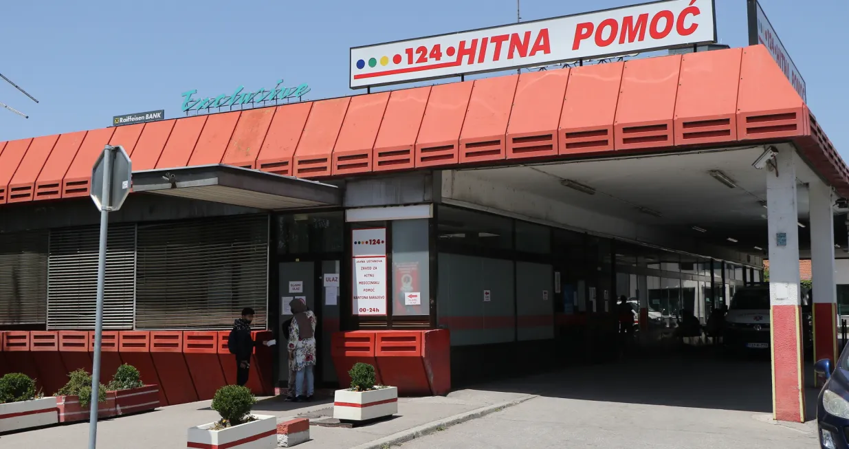 Hitna pomoć vrućine/Senad Gubelić