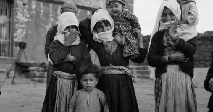 Pripadnice etničke manjine Druza/