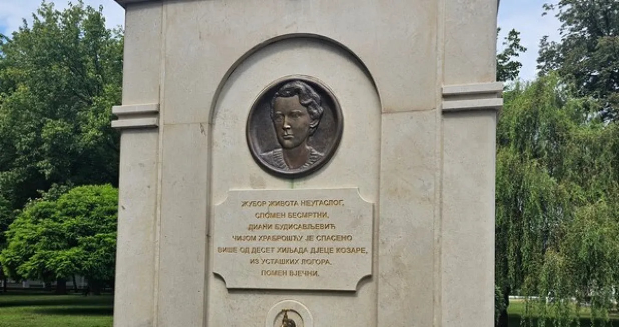 Spomenik Diani Budisavljević/Goran Dakić/