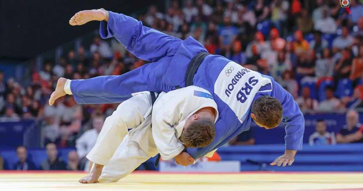 Nemanja Majdov i Noel Van T End