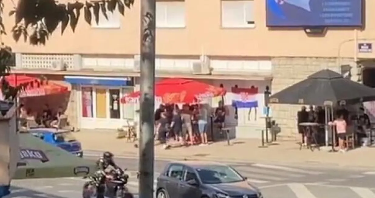 Knin, godišnjica Oluje, ustaške pjesme/