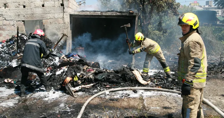Stabiliziran požar u Paromlinskoj, Čengić Vila/Damir Deljo