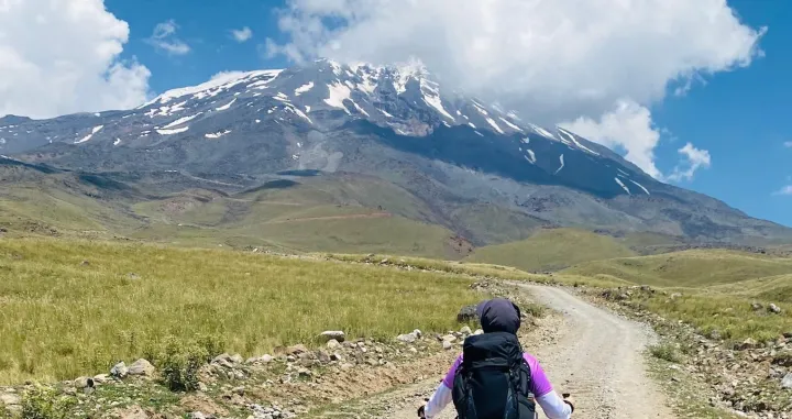 Prvi dan sa pogledom na Ararat/