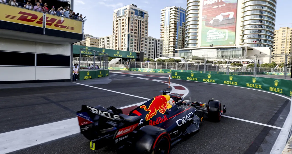 epa10008122 Dutch Formula One driver Max Verstappen of Red Bull Racing exits the pitlane during qualifying of the Formula One Grand Prix of Azerbaijan at the Baku City Circuit in Baku, Azerbaijan, 11 June 2022. The Formula One Grand Prix of Azerbaijan will take place on 12 June 2022. EPA/Hamad Mohammed/POOL/Hamad Mohammed/Pool