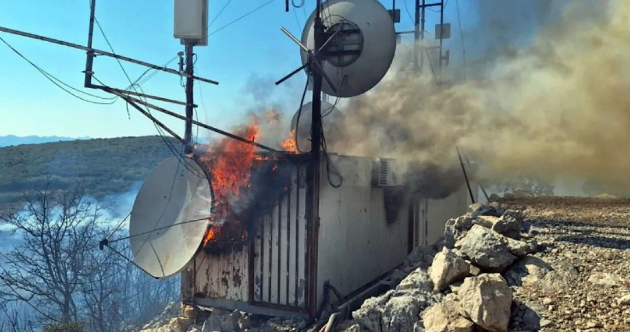 Požar crno brdo oprema/Nezavisne novine/