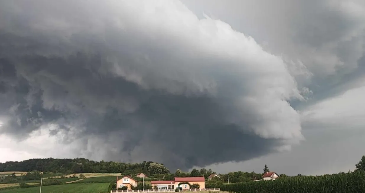 oblaci naoblačenje promjena vremena/Facebook/