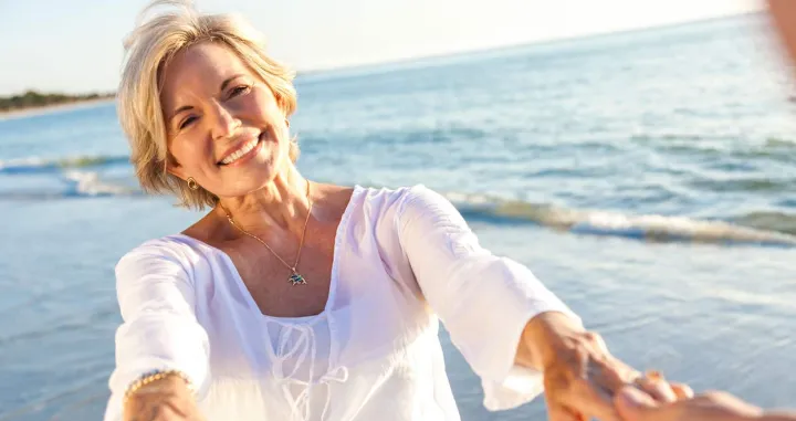 žene starija starije žena/