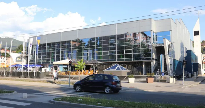 Naredni mjesec počinje sanacija krova Sportske dvorane "Goran Čengić"/