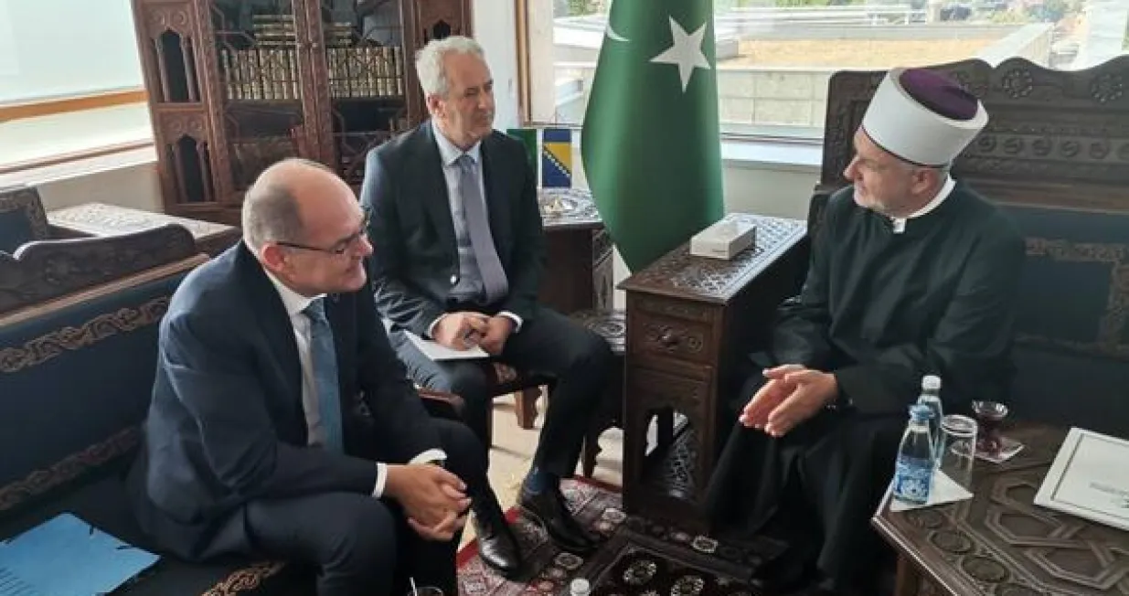 christian schmidt Husein ef. Kavazović/