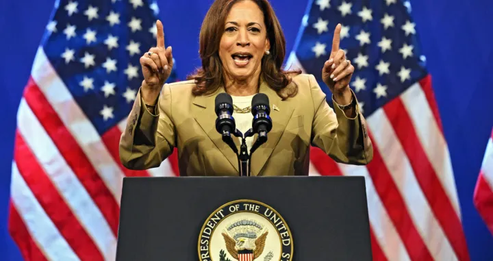 kamala harris.jpg/Drew Hallowell