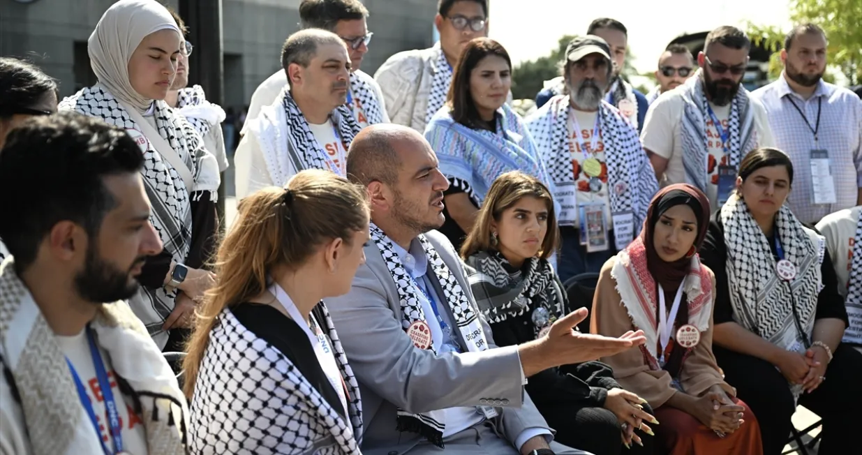 Zahtjev delegata Nacionalnog pokreta Uncommitted (UNM) da se jednom palestinskom Amerikancu dozvoli da govori posljednjeg dana demokratske nacionalne konvencije u Chicagu u američkoj državi Illinois, odbijen je/Anadolija