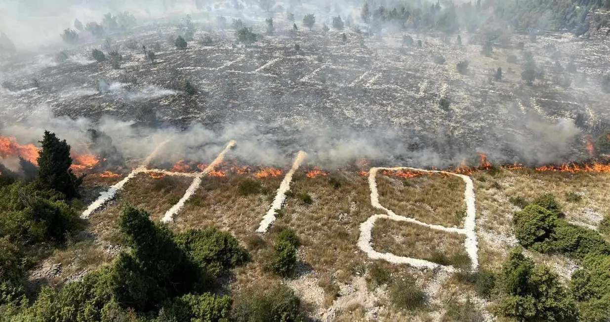 Natpis u plamenu/Mostarski.ba/