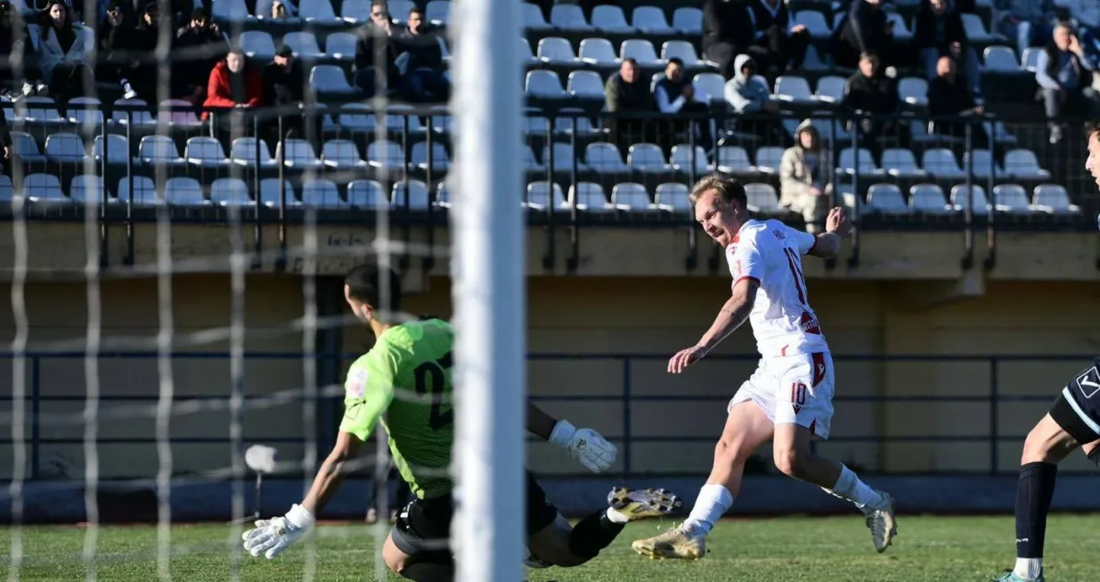 HŠK Zrinjski - FK RadnikTomislav KišNikola Lakić