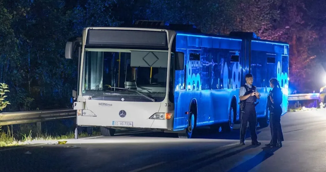 32-godišnja Njemica izbila šestero ljudi u autobusu u Siegen-Eiserfeldu/Justin Brosch/bild