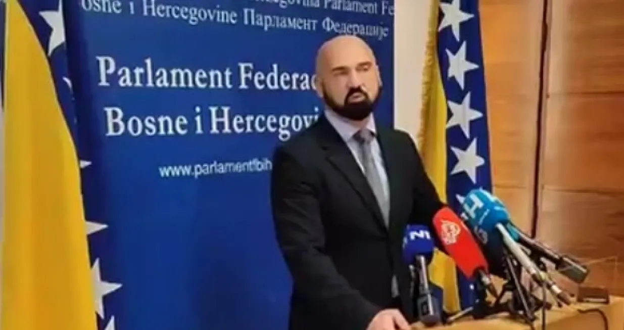 Ramo Isak/Screenshot/