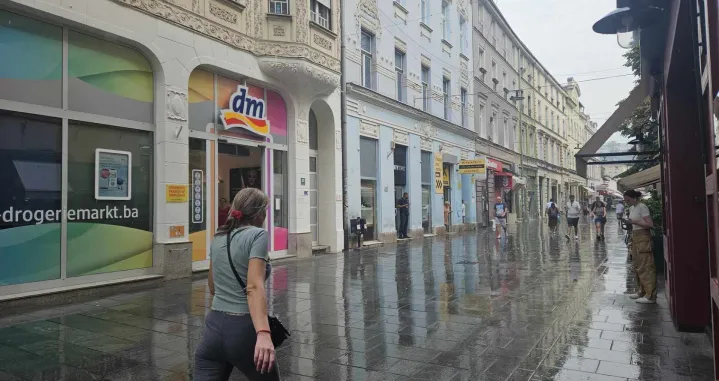 kratkotrajna ki&scaron;a u sarajevu/Lejla Sofradžija