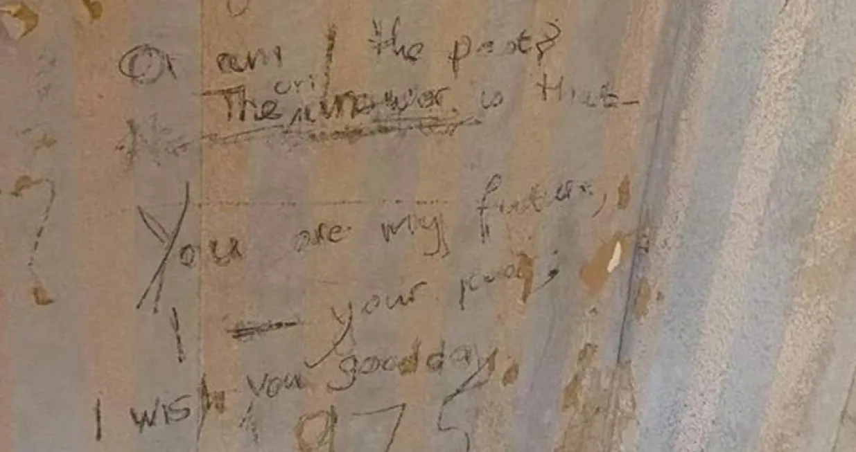 Poruka stara 50 godina/ Reddit/