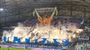 Marseille ženske navijačice koreografija