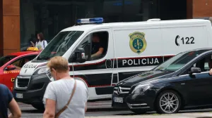 Sarajevo dani korone ilustracije nedeljna razglednica/Senad Gubelić