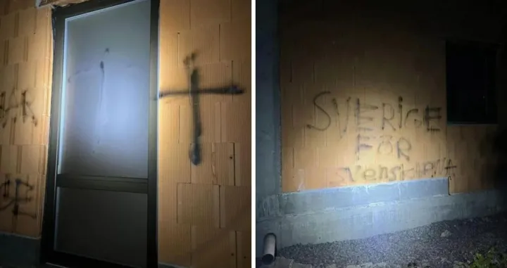 Poruke mržnje na zidovima džamije/ Facebook/