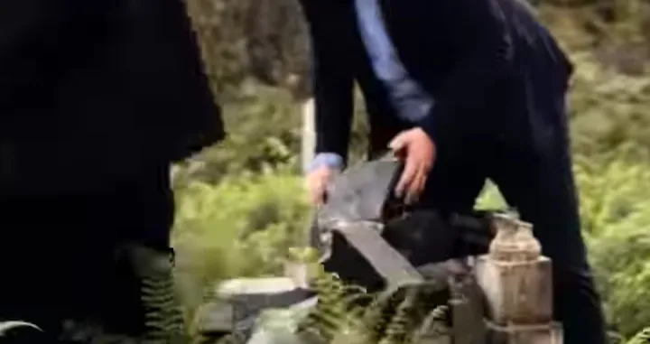 Nešić na groblju u Plamenicama/