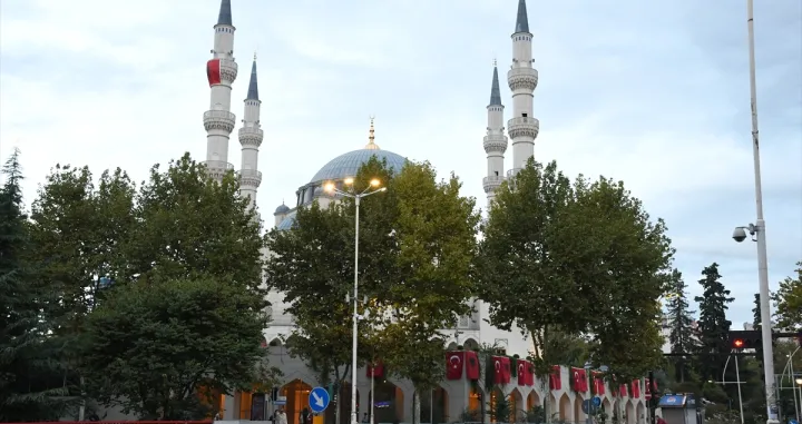  Tiran Namazgah džamija, Velika džamija u Tirani, najveća džamija na Balkanu/Anadolija/