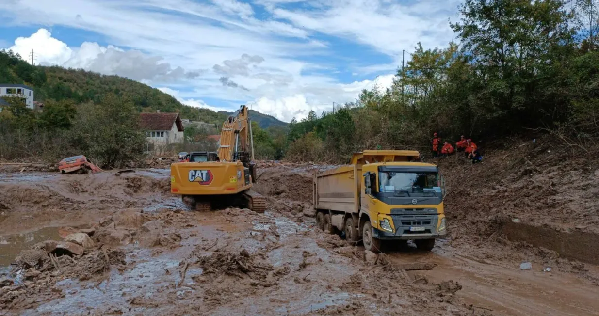 Stanje u Donjoj Jablanici nakon poplava i klizišta/Fucz