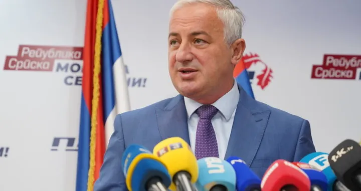 Borenović press.jpg/Dejan Rakita