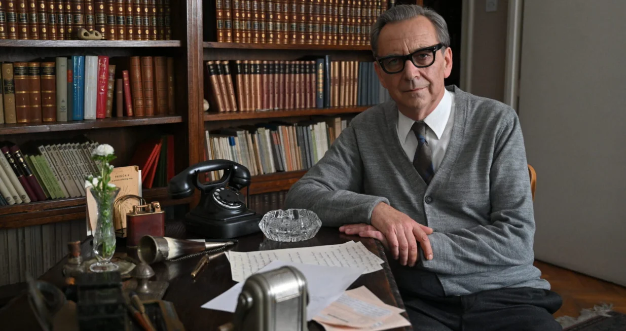 Tihomir Stanić u ulozi Ive Andrića/RTS/Nikola Ristić/