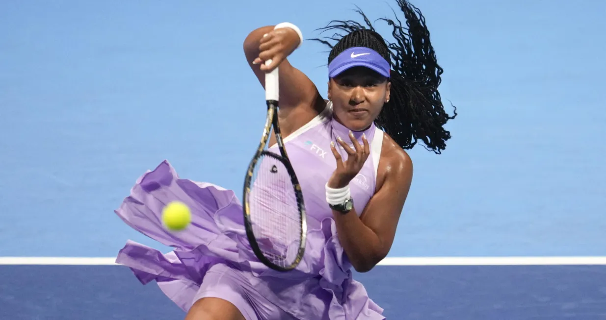 epaselect epa10194993 Naomi Osaka of Japan in action against Daria Saville of Australia during a match of the Pan Pacific Open tennis tournament in Tokyo, Japan, 20 September 2022. EPA/KIMIMASA MAYAMA