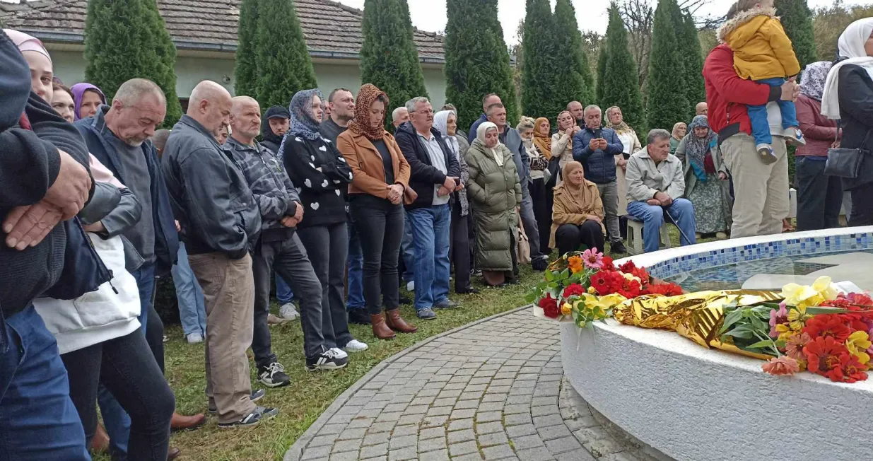 Obilježena godišnjica zločina u Sjeverinu/ Matea Jerković/