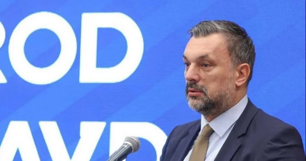 elmedin konaković.JPG/Sanja ДђukiД&Dagger;