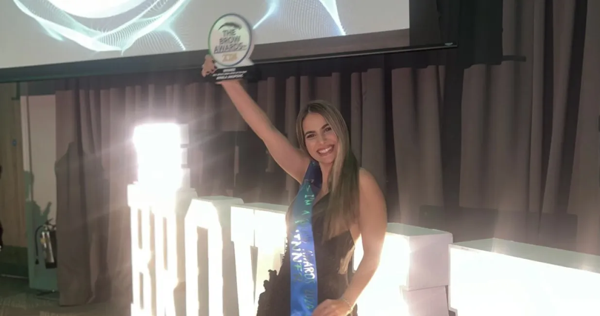 Uspješna Arnela/ Privatni album/