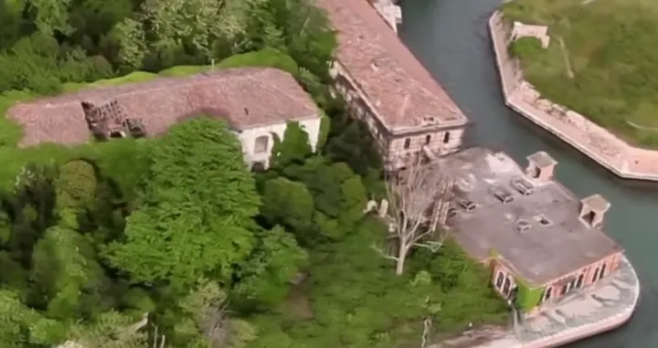 Poveglia, ukleti otok na Jadranu/PrtSc/