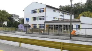 OŠ Husio Hodžić - Uprava škole šuti/Afirmativa.ba/