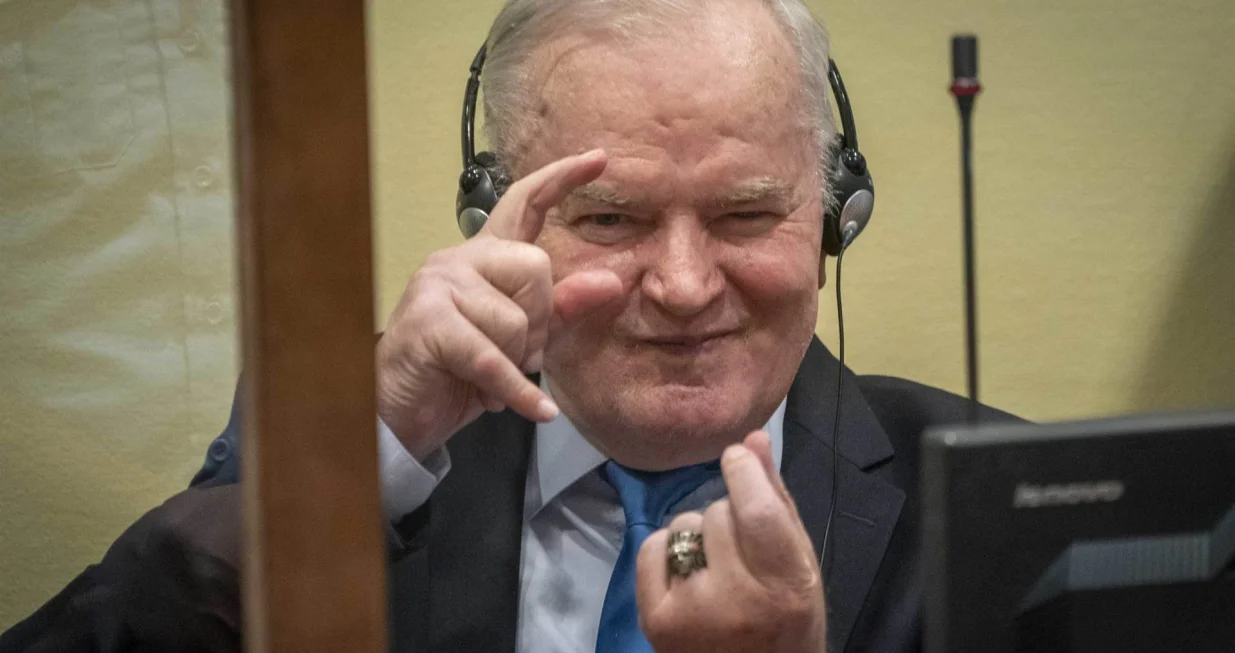 epa09254918 Former Bosnian Serb military chief Ratko Mladic prior to the pronouncement of the Appeal Judgment at the International Residual Mechanism for Criminal Tribunals (IRMCT) in The Hague, The Netherlands, 08 June 2021. The former Bosnian Serb army leader was sentenced to life imprisonment in 2017, partly for the mass Murder in Srebrenica. EPA-EFE/Jerry Lampen/POOL/Jerry Lampen/pool