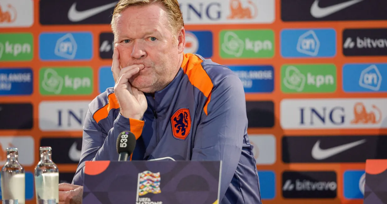 2024-09-06 press conference, PK, Pressekonferenz of the Netherlands Football Team ZEIST, NETHERLANDS - SEPTEMBER 6: Head Coach Ronald Koeman of the Netherlands looks on during the Press Conference of the Netherlands Football Team ahead of the Uefa Nations League match between Netherlands and Bosnia & Herzegovina at KNVB Campus on September 6, 2024 in Zeist, Netherlands. Photo by Broer van den Boom/BSR Agency Zeist Netherlands Content not available for redistribution in The Netherlands directly or indirectly through any third parties. Copyright: xBSRxAgencyx Photo: IMAGO/Broer van den Boom/IMAGOSPORT