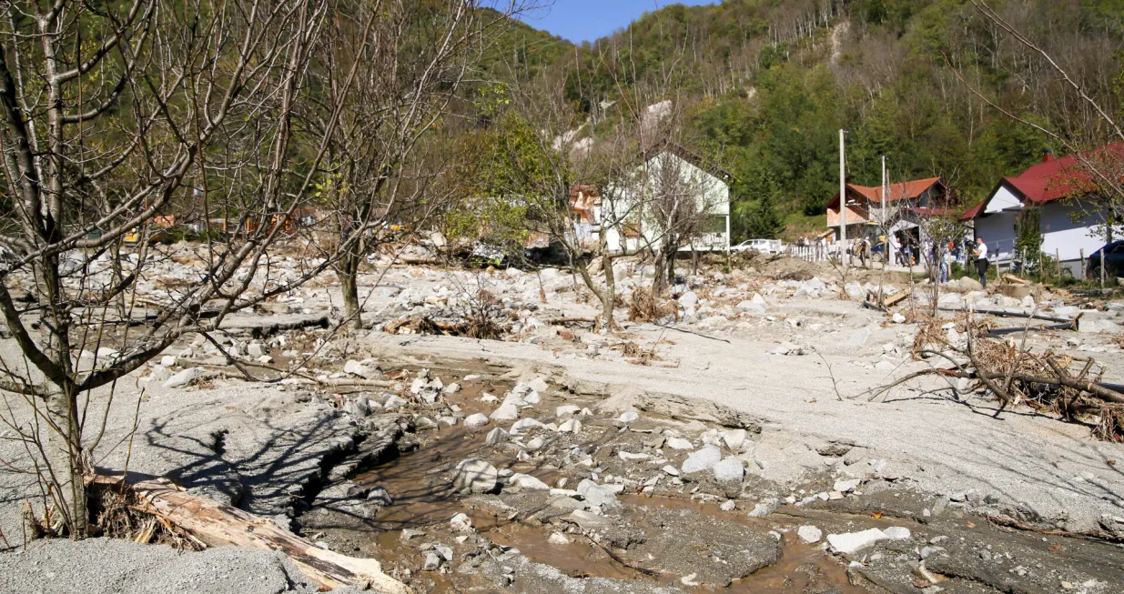 Selo Zlate stanje/Damir Deljo