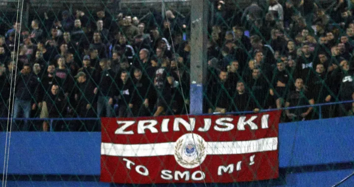 FK Željezničar - HŠK ZrinjskiUltras MostarNavijači Zrinjskog