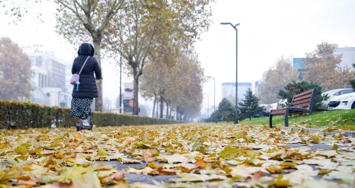 Jesenje jutro u Sarajevu/Damir Deljo