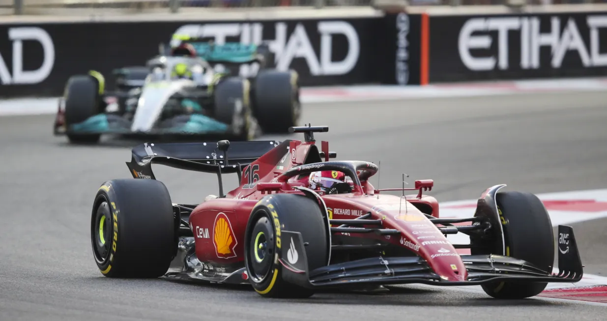 epa10316367 Monaco's Formula One driver Charles Leclerc of Scuderia Ferrari in action during the Formula One Abu Dhabi Grand Prix at Yas Marina Circuit in Abu Dhabi, United Arab Emirates, 20 November 2022. EPA/ALI HAIDER