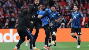 Ademola Lookman - Sead Kolašinac