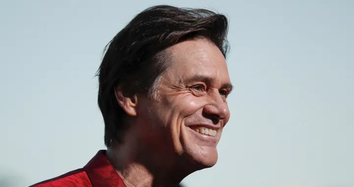 epaselect epa09873026 Canadian-American actor Jim Carrey attends the premiere of the movie 'Sonic the Hedgehog 2' at Regency Village Theatre in Los Angeles, California, USA, 05 April 2022. EPA/CAROLINE BREHMAN/Caroline Brehman