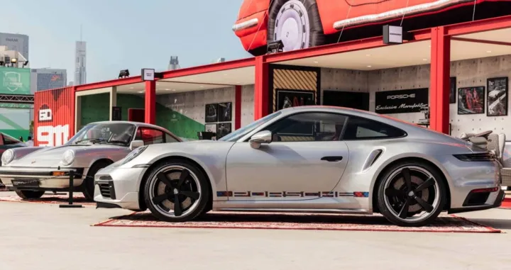 Porsche 911 TurboUnikatnom verzijom u Dubaiju odata počast prvom modelu/